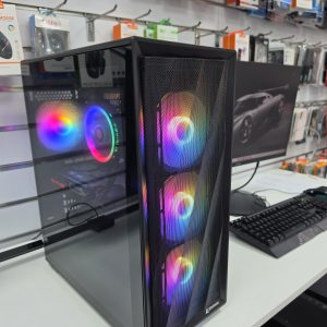 Game PC AMD Ryzen 7 5700x met AMD RX 5700XT